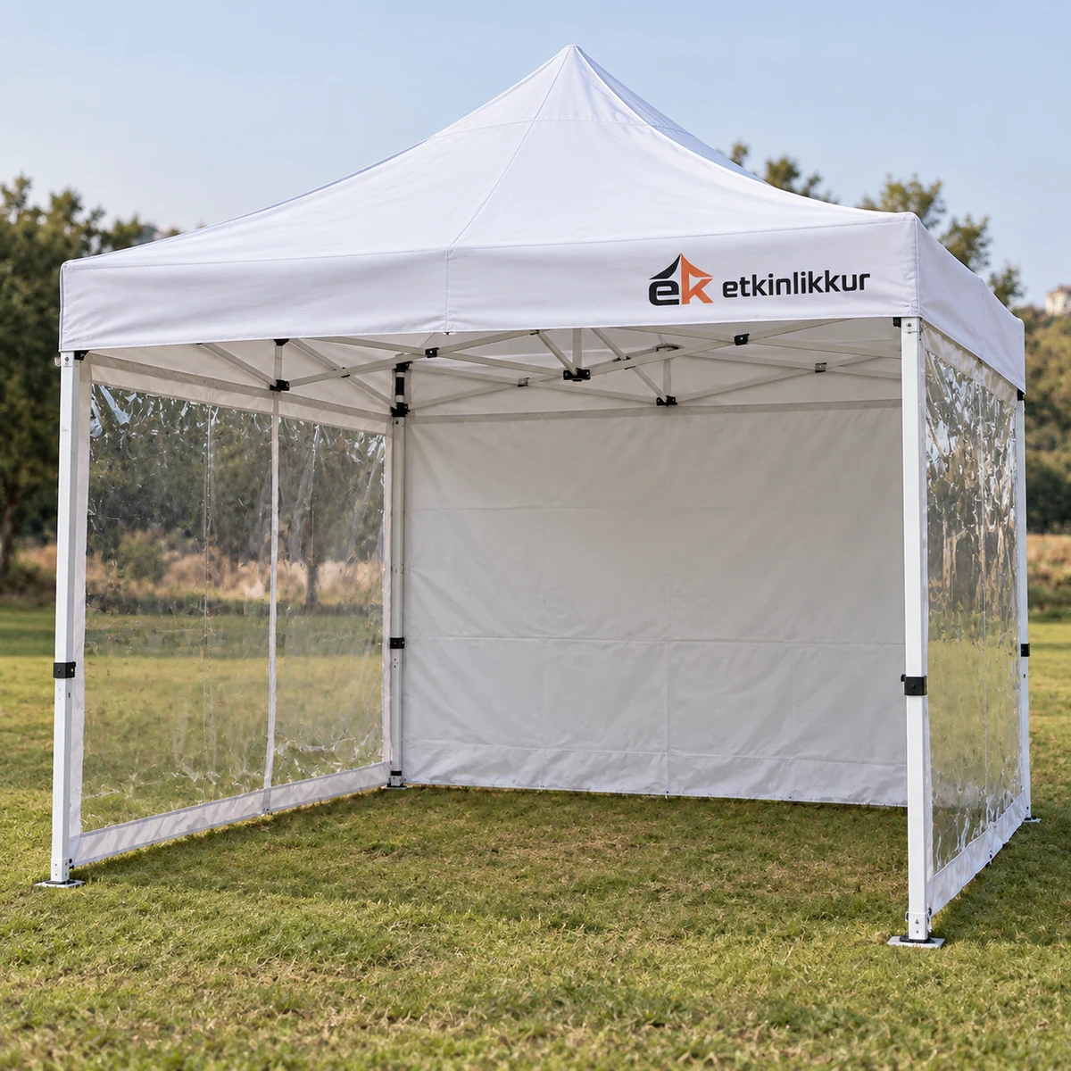 3×3 Gazebo 40’lık Çelik Gövdeli 1 Adet Tam Duvar 2 Adet Şeffaf Camlı Duvar Model