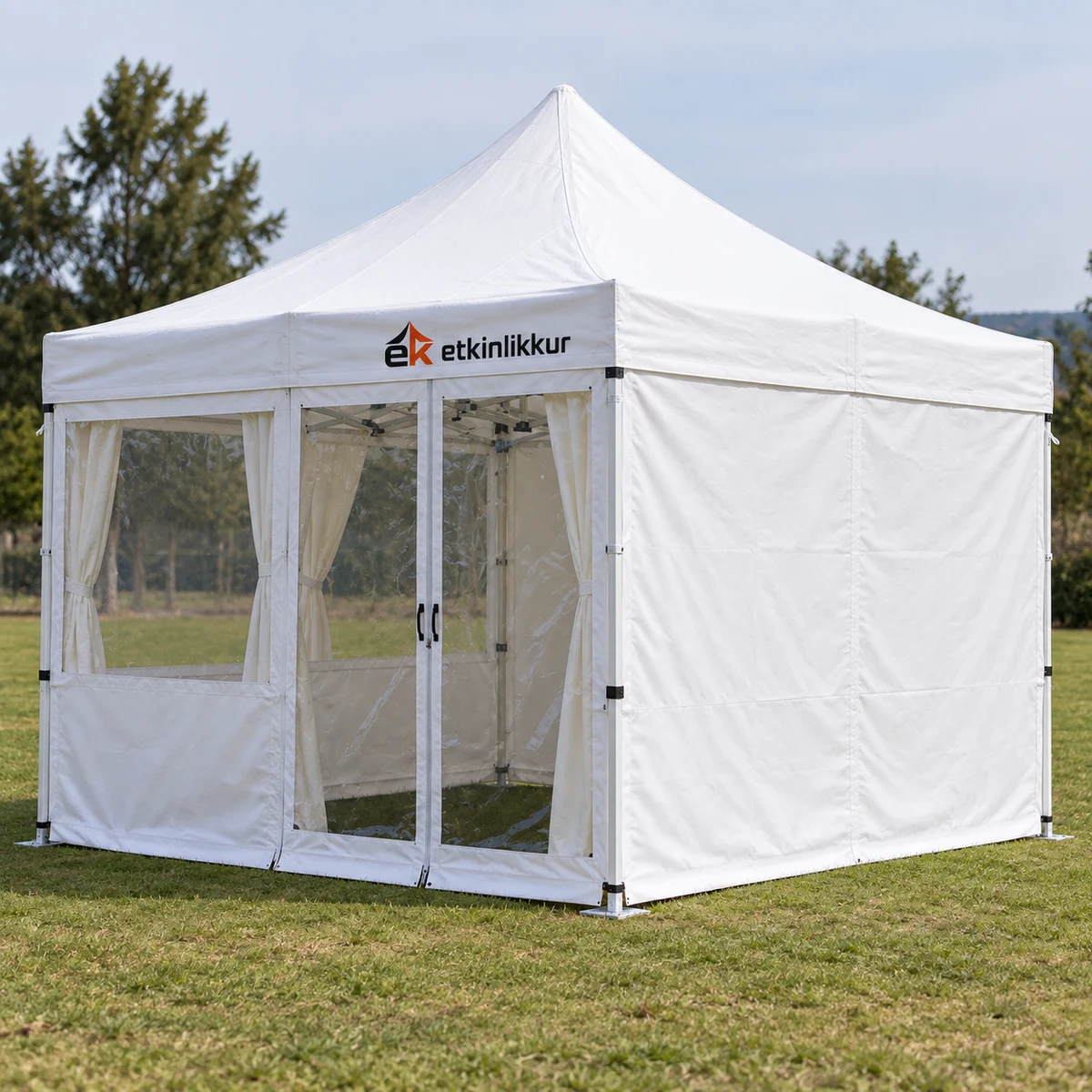 4×4 Gazebo 40’lık Çelik Gövde 1 Adet Tam 2 adet Şeffaf+Perdeli Camlı 1 Adet Şeffaf+Perdeli Kapılı Camlı Duvarlı Model